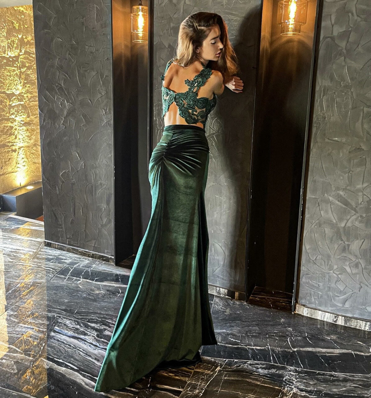 MERMAID PLEATED SKIRT