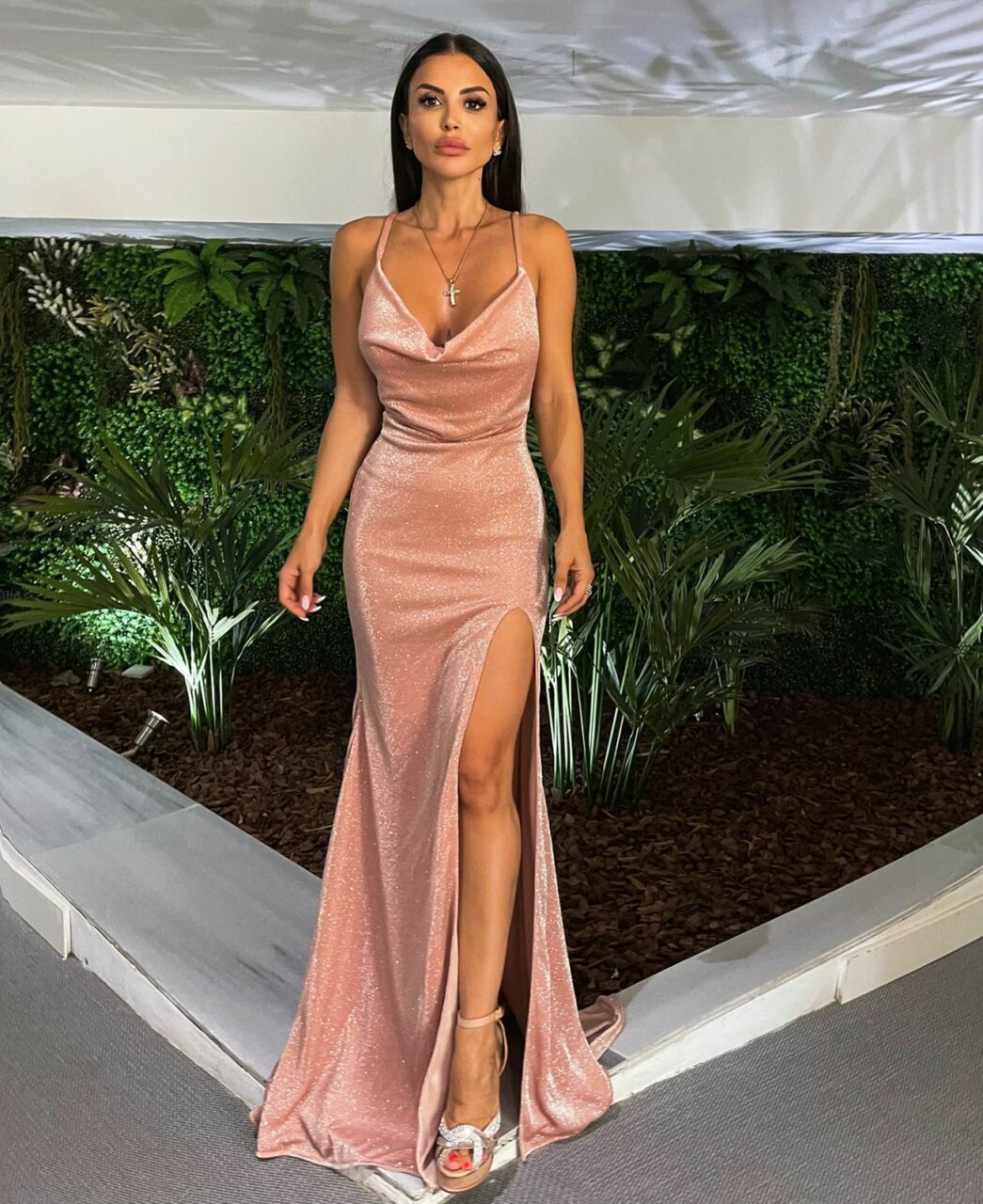 THE RADICA DRESS PINK WITH SLIT