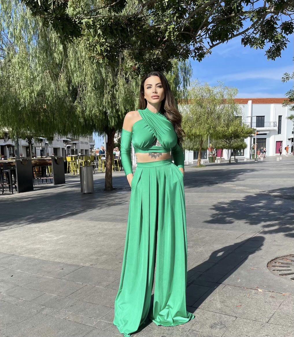 PLEATED HIGH WAISTED PANTS