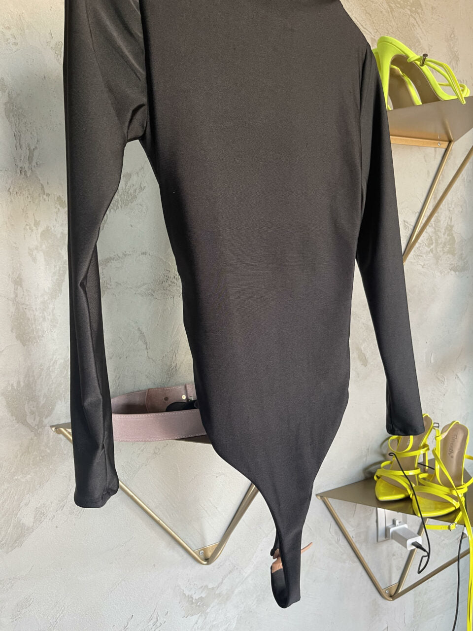 OFF SHOULDER RUSHED LEOTARD