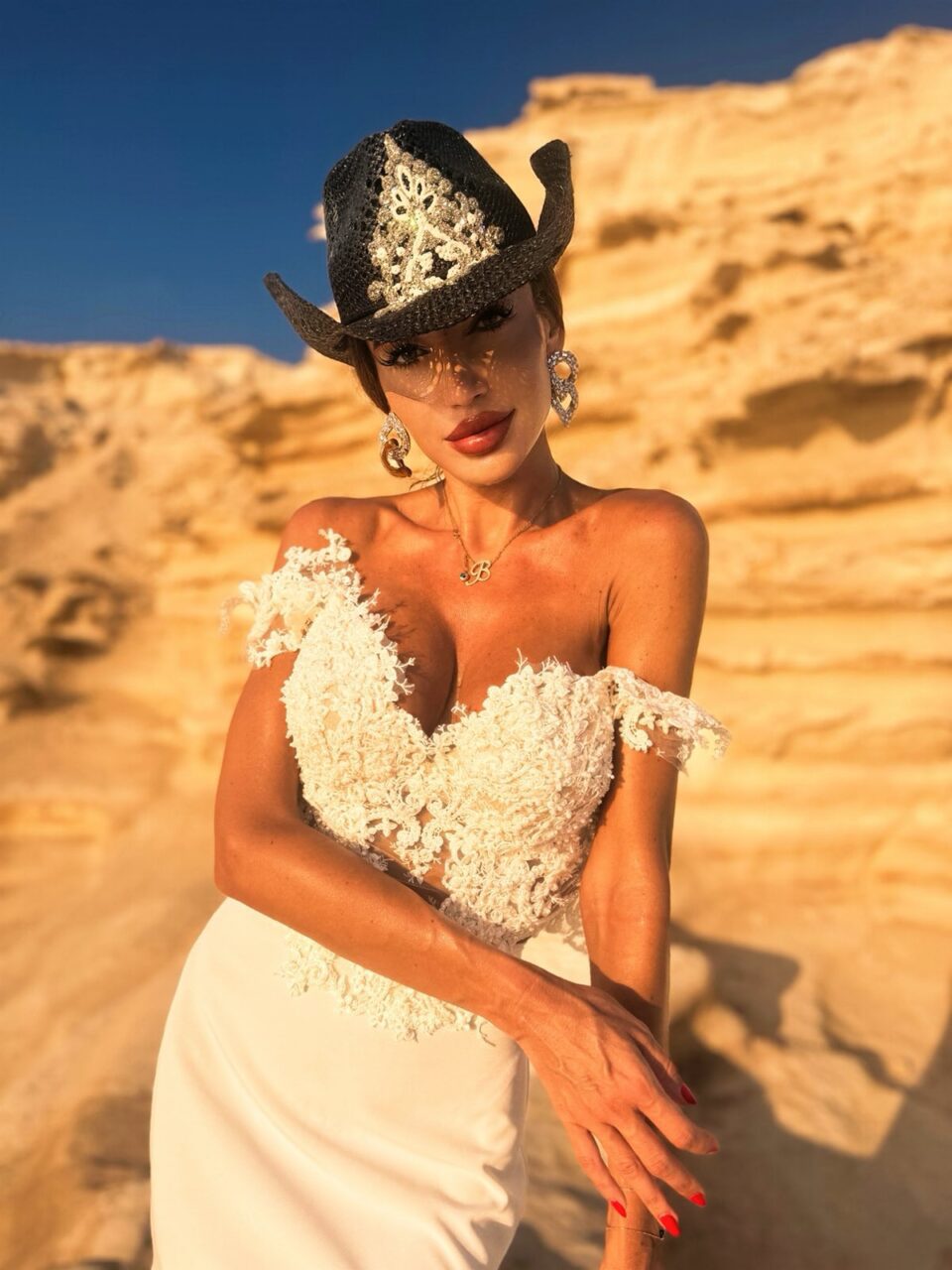 The Santorini pearl corset
